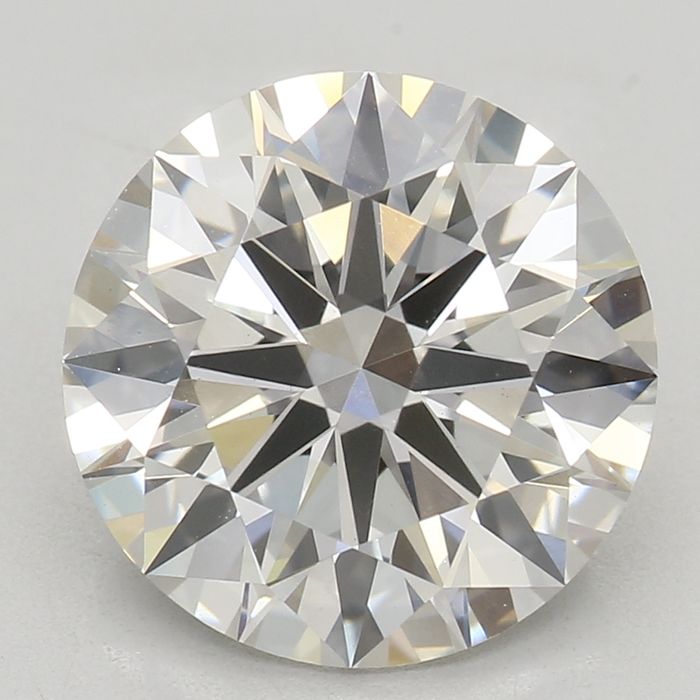 a round cut diamond with an I color grade
